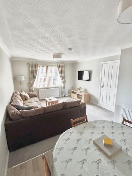 Cosy At Camden, Entire Bungalow Evanton Exterior foto
